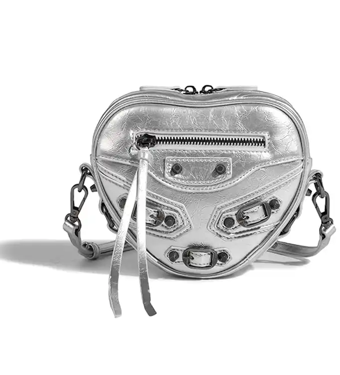 Replica bag Mini Heart Chain Crossbody Bag