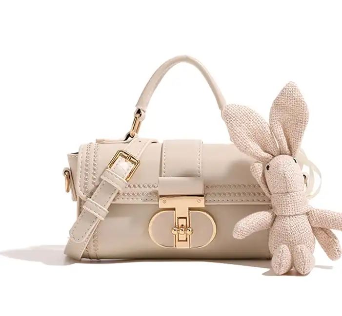 New chic sling bag- high-quality- trendy design- casual and versatile with wide shoulder strap- handheld round tote
