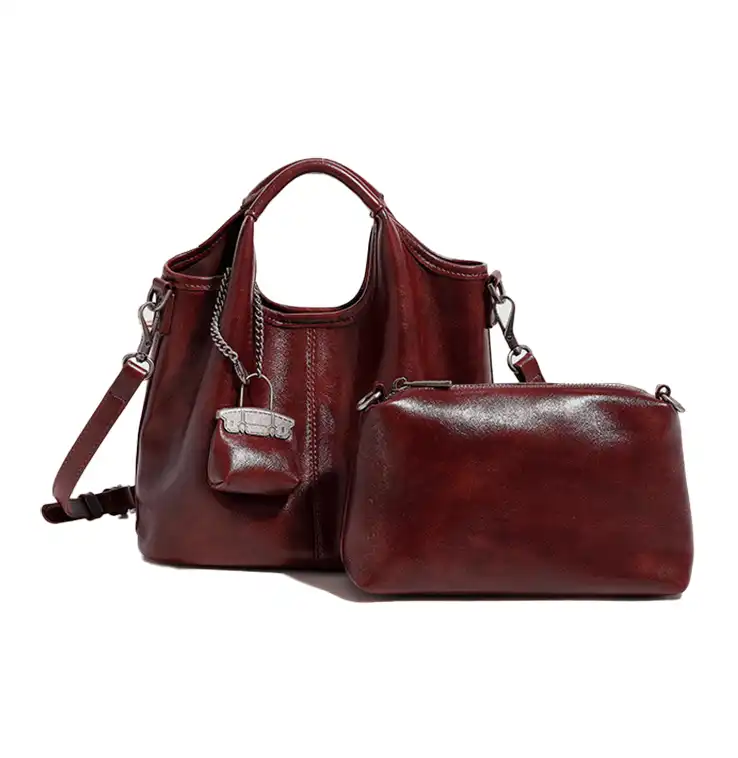 Lv belts replica Vintage Soft Leather Shoulder Bag: Chic & Luxurious Design