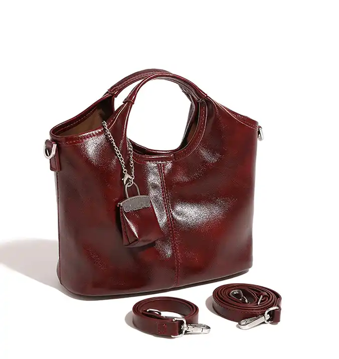 Lv belts replica Vintage Soft Leather Shoulder Bag: Chic & Luxurious Design