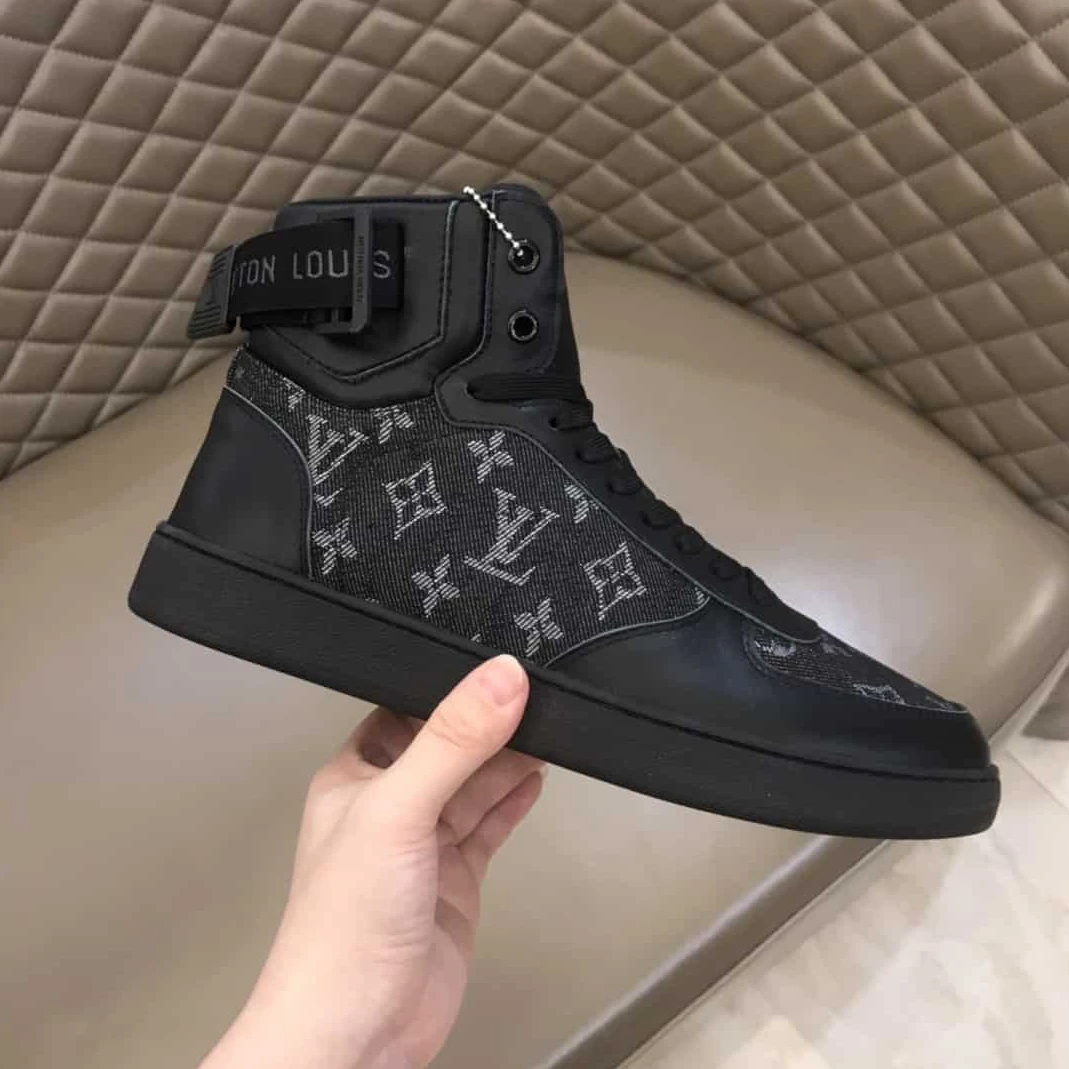 Affordable 3106 LOUIS VUITTON RIVOLI BOOTS – LV77