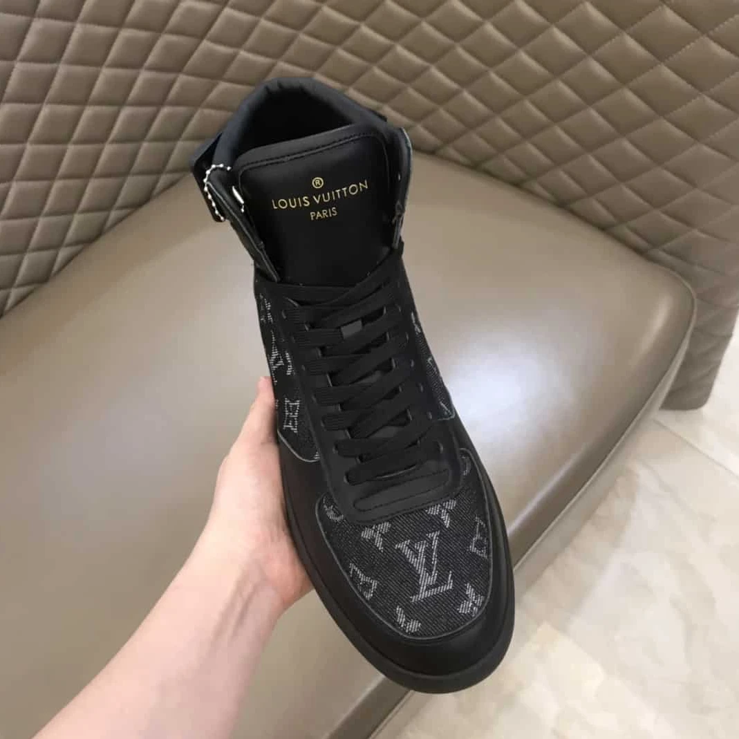 Affordable 3106 LOUIS VUITTON RIVOLI BOOTS – LV77