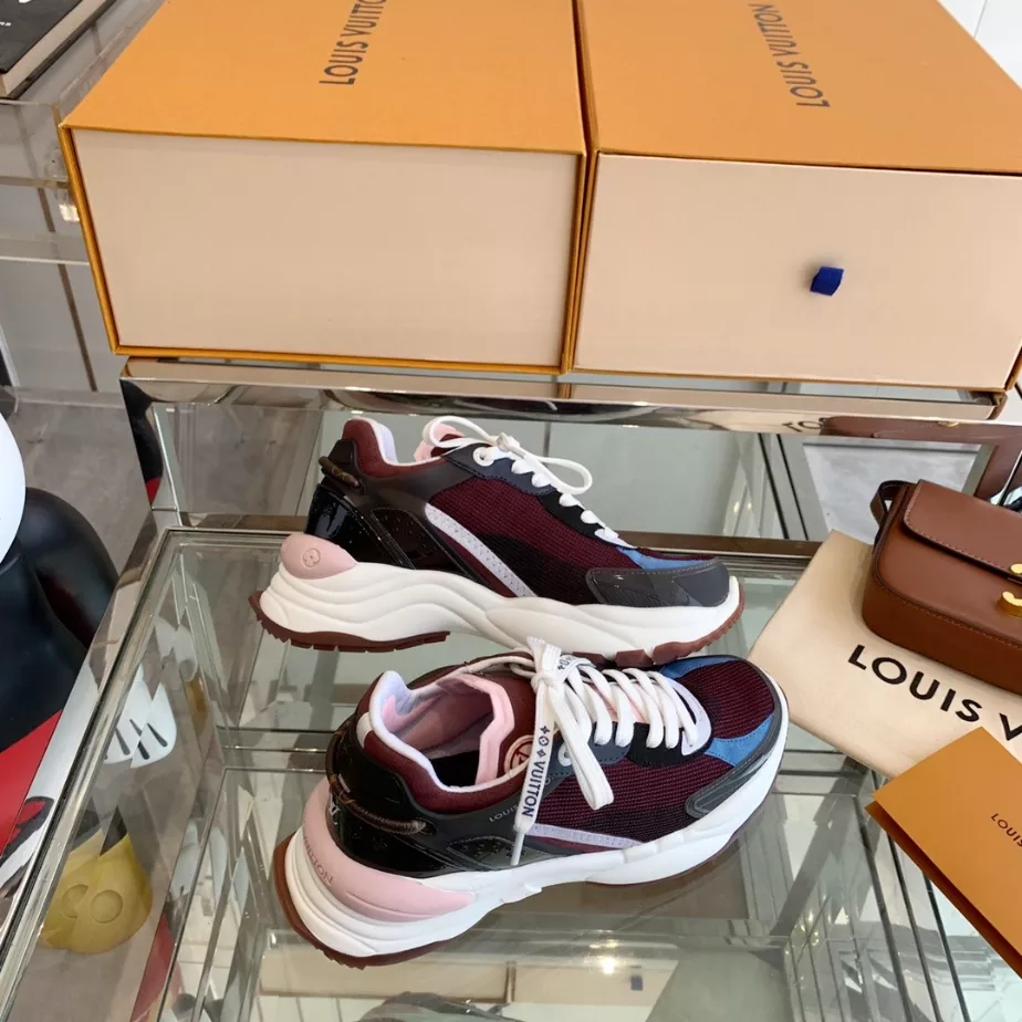 Affordable 491 LV WOMEN’S RUN 55 SNEAKER – LSVM063