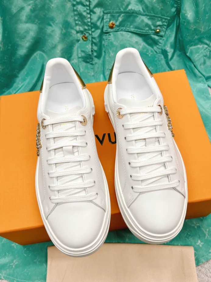 AllSeason 1011 LV TIME OUT SNEAKER – LSVM045