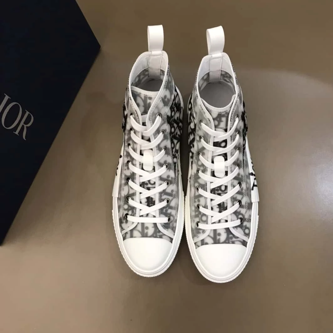 B23 HIGH-TOP SNEAKER WITH DIOR AND SHAWN BEE EMBROIDERY PATCH AllSeason 681