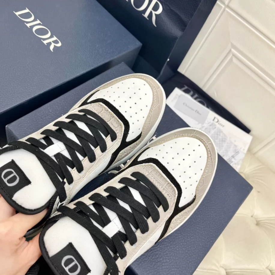 B27 LOW-TOP SNEAKER – CD141 ModernLook 4027