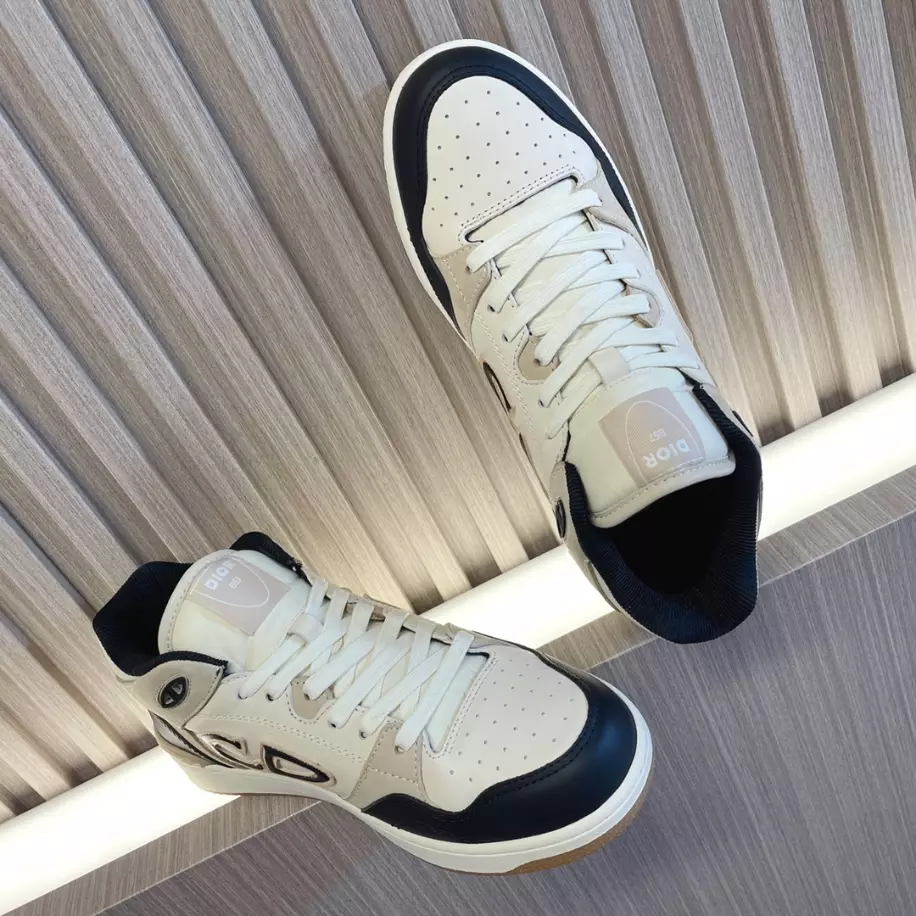 B57 MID-TOP SNEAKER – CD122 WellDesigned 9773