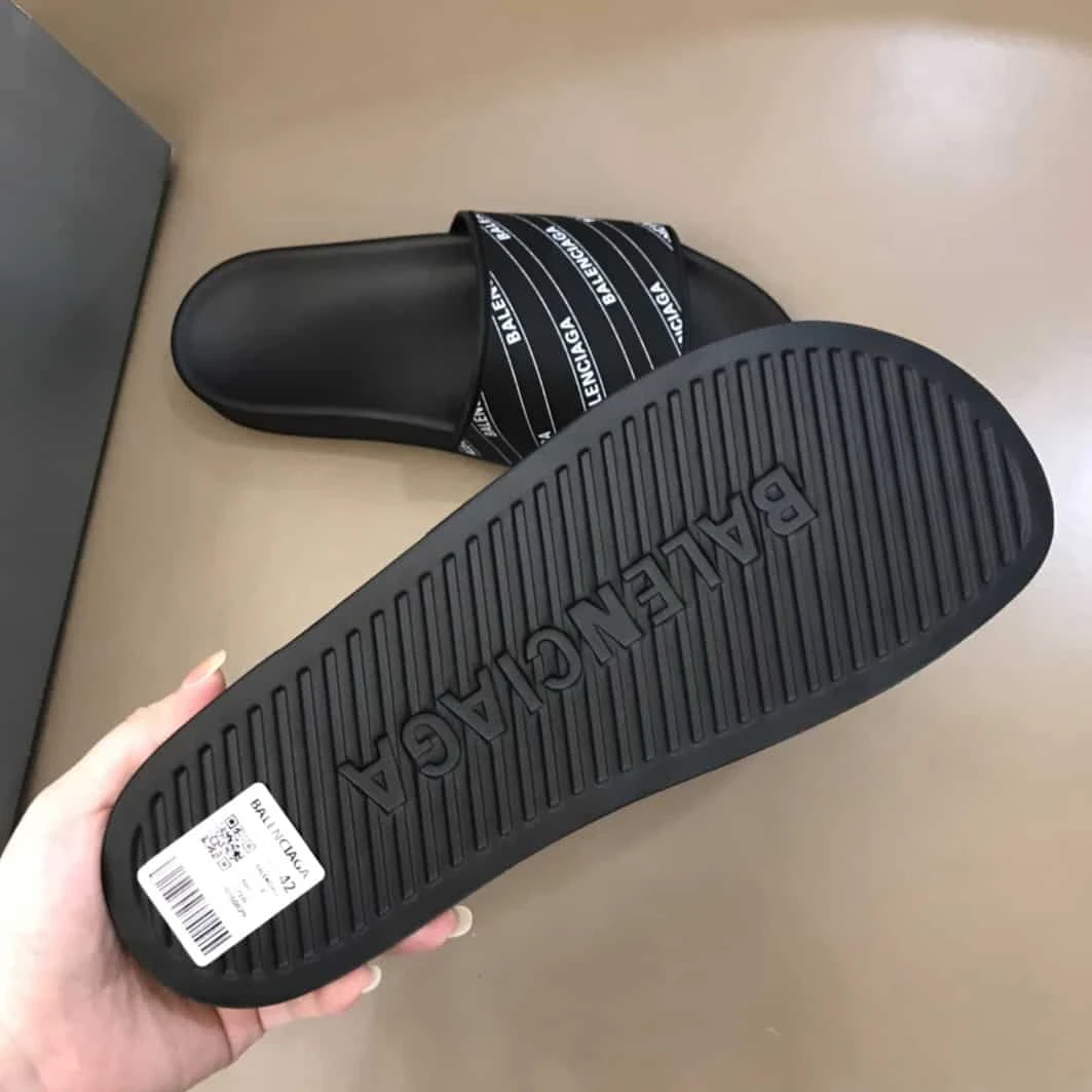 BALENCIAGA RUBBER LOGO POOL SLIDE SANDALS – BBS6 BestValue 6575