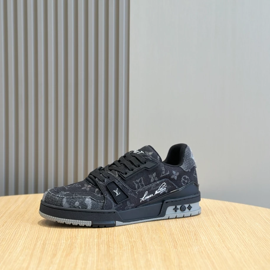 BestValue 9948 LV TRAINER SNEAKER – LSVT407