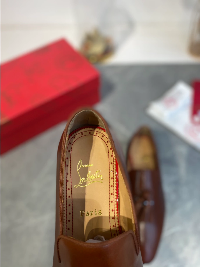 CHRISTIAN LOUBOUTIN DANDELION TASSEL – LDC010 StreetReady 6608