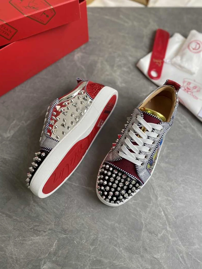CHRISTIAN LOUBOUTIN LOW TOP SNEAKER – CL170 EasyMatch 355