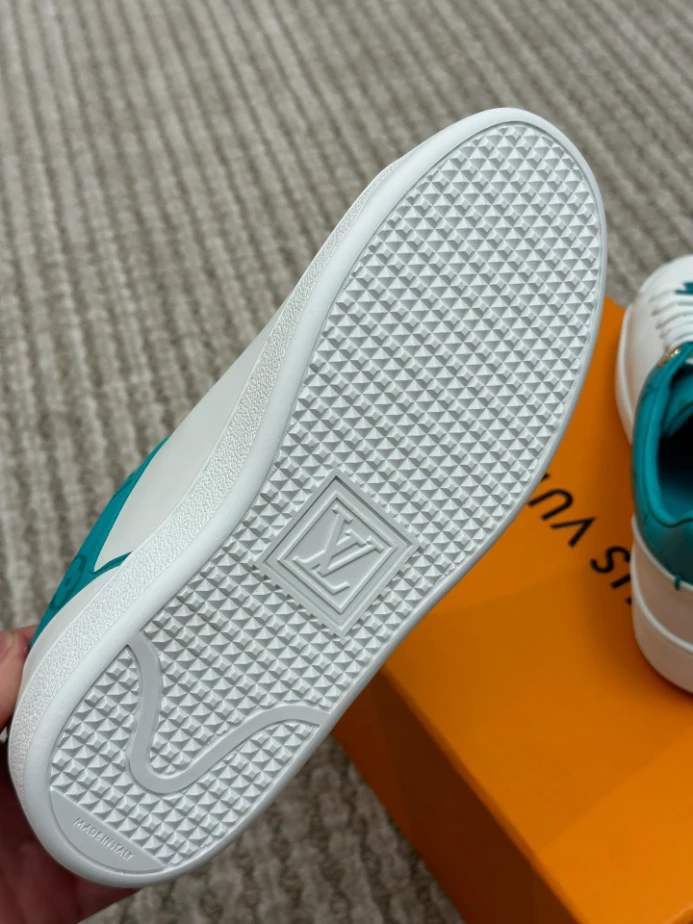 DailyWear 3806 LV TIME OUT SNEAKER – LSVM046