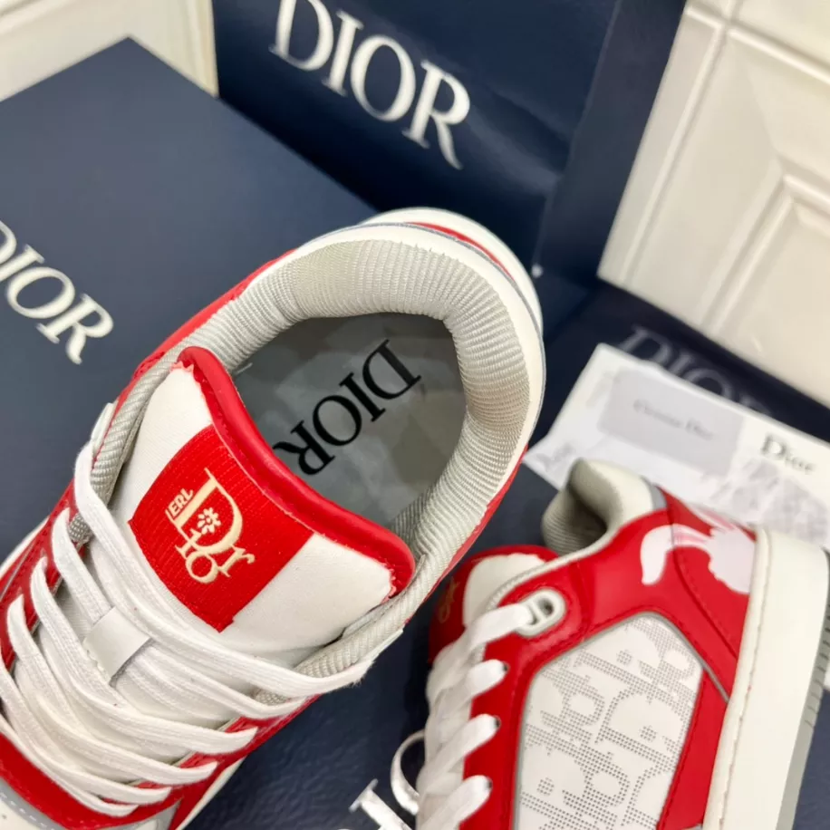DailyWear 4045 B27 LOW-TOP SNEAKER – CD132