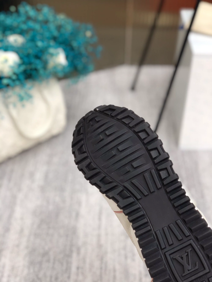EasyMatch 2814 LV RUN AWAY SNEAKER – LSVM059
