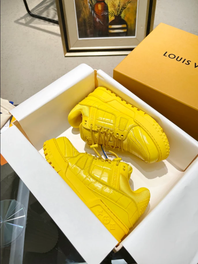 Fashionable 1063 LV TRAINER MAXI SNEAKER – LSVT412