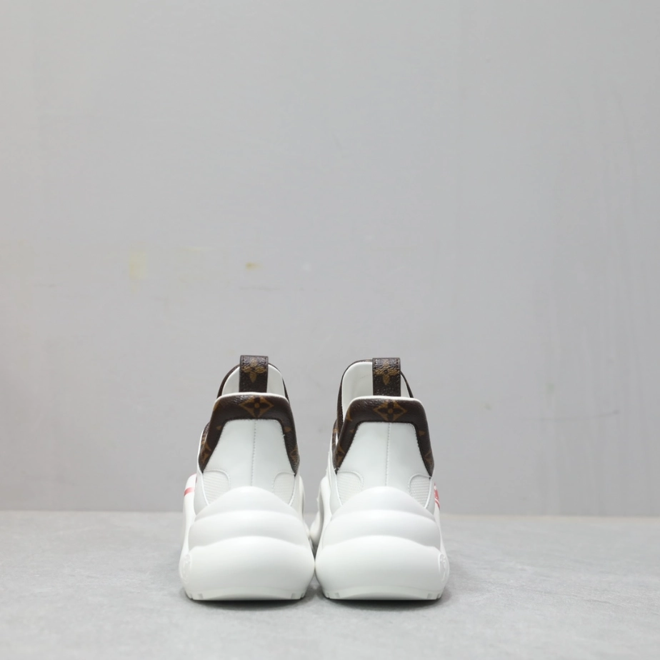 Fashionable 4219 LV ARCHLIGHT SNEAKER – LSVM009
