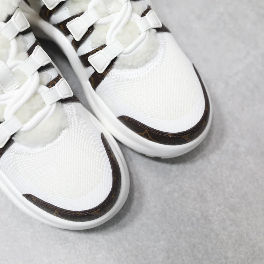 GoAnywhere 2746 LV ARCHLIGHT SNEAKER – LSVM017