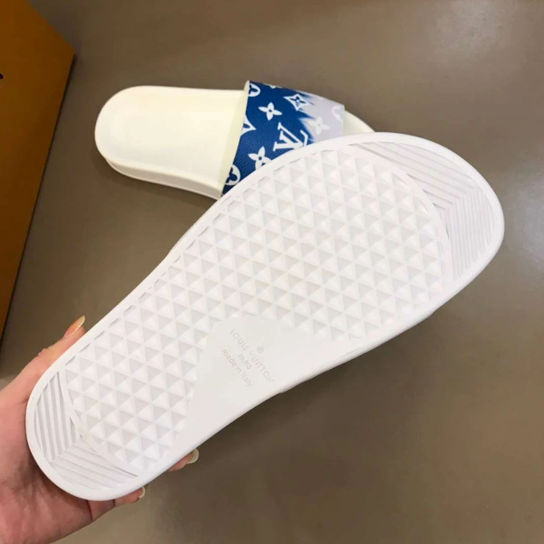 GoAnywhere 5241 LOUIS VUITTON ESCALE SLIDES – LVS49