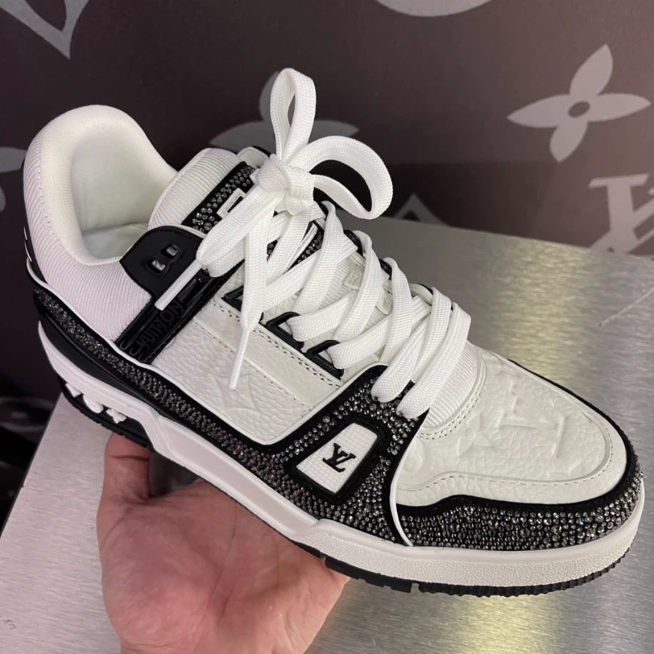 HighQuality 6480 LOUIS VUITTON LV TRAINER SNEAKER IN BLACK  – LSVT361