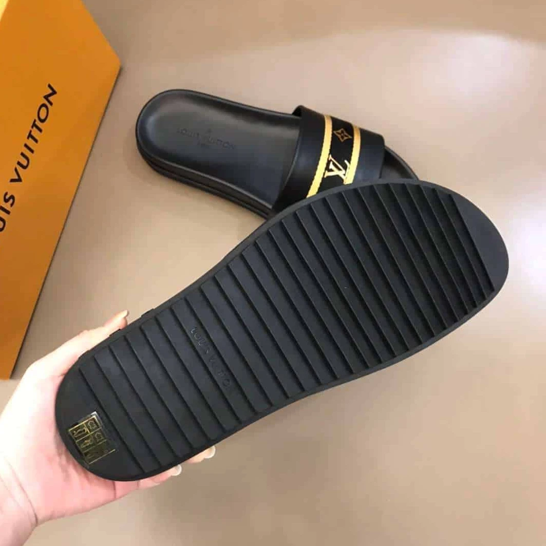 LOUIS VUITTON MEN SLIDES – LVS47 TopPick 1574
