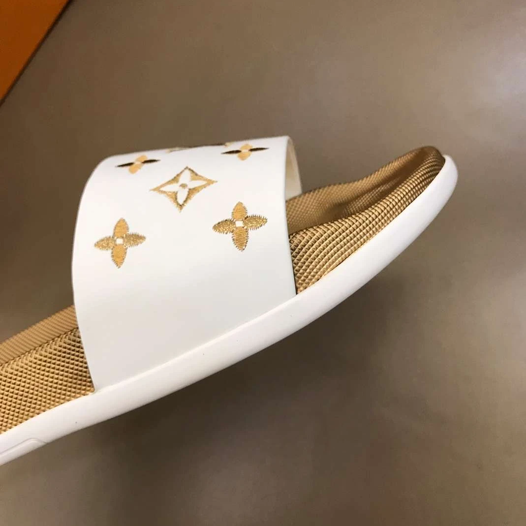 LOUIS VUITTON SLIDES – LVS22 AllSeason 3179