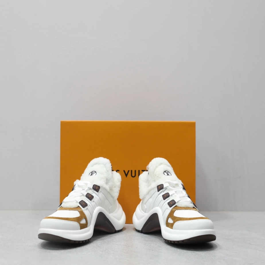 LV ARCHLIGHT SNEAKER – LSVM002 WellDesigned 278