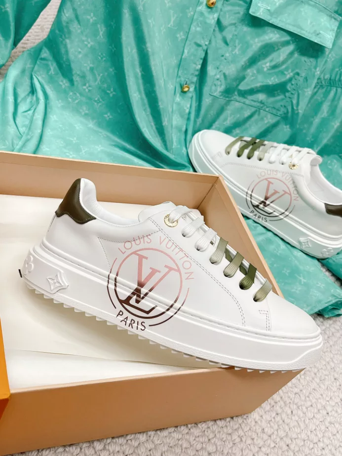 LV TIME OUT SNEAKER – LSVM027 TopPick 5527
