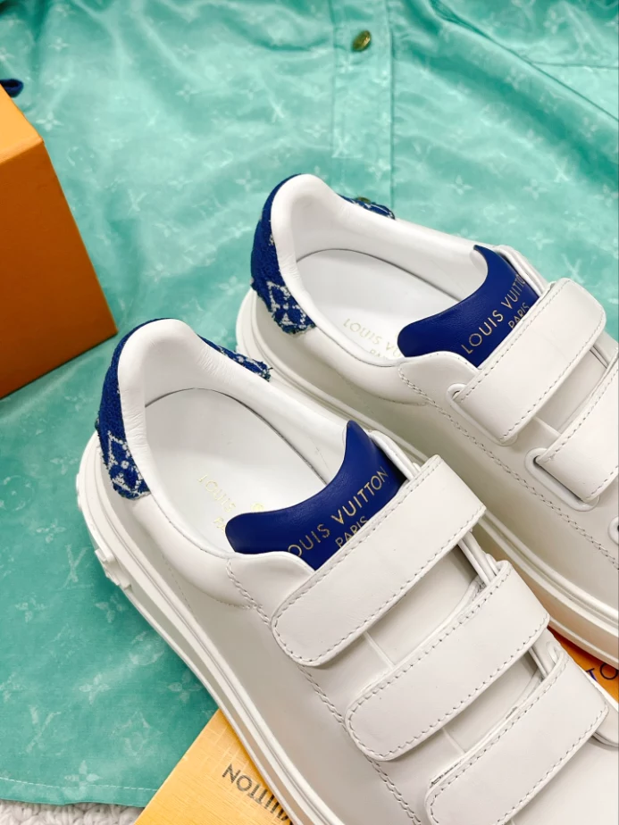 LV TIME OUT SNEAKER – LSVM030 Comfortable 501