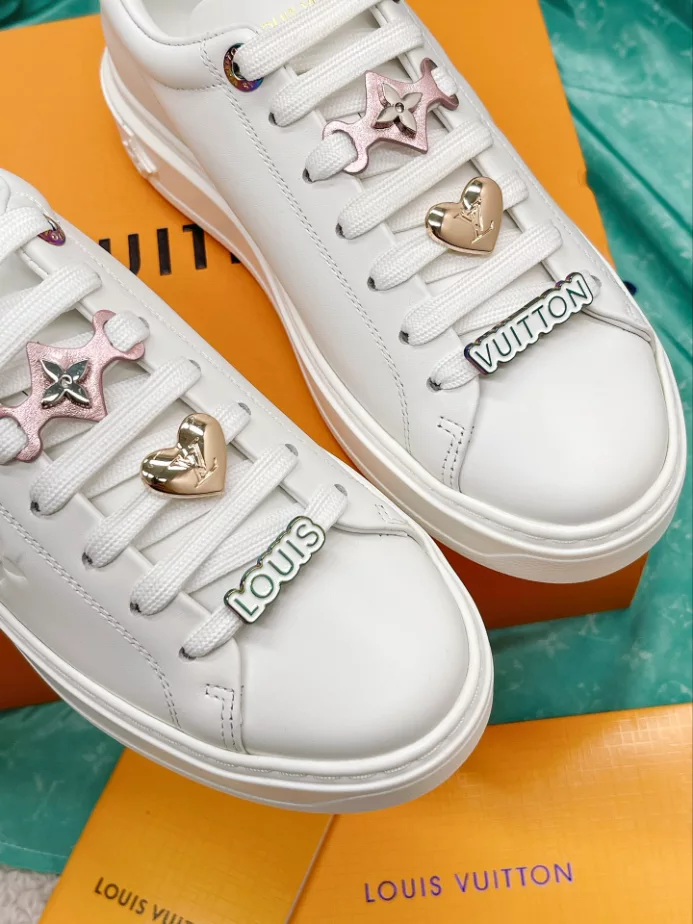 LV TIME OUT SNEAKER – LSVM032 AllSeason 5183