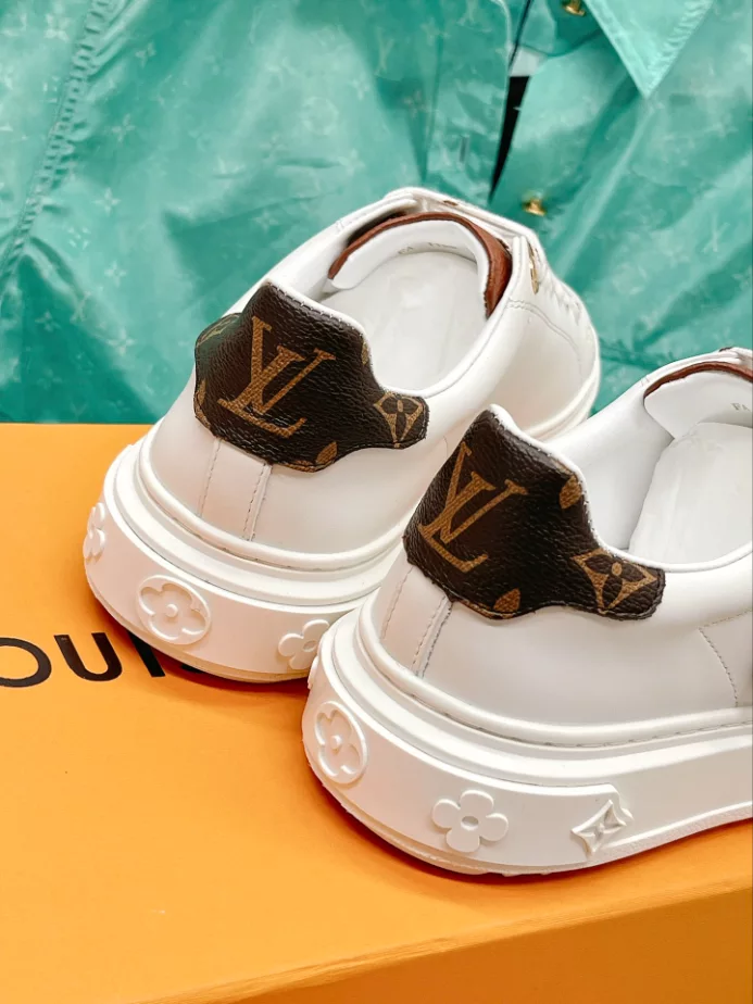 LV TIME OUT SNEAKER – LSVM033 DailyWear 2579