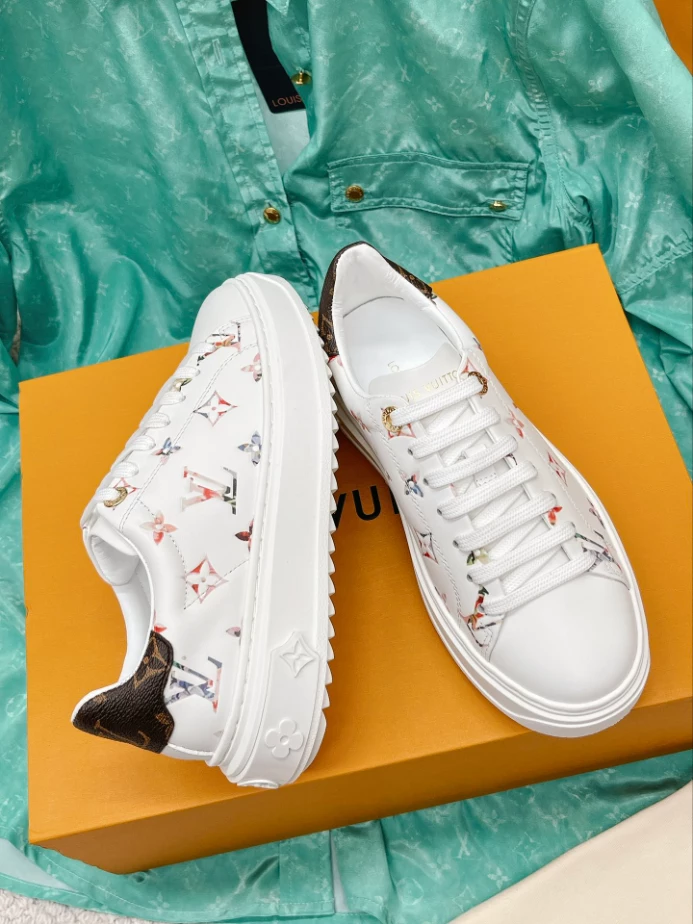 LV TIME OUT SNEAKER – LSVM034 AllSeason 8423