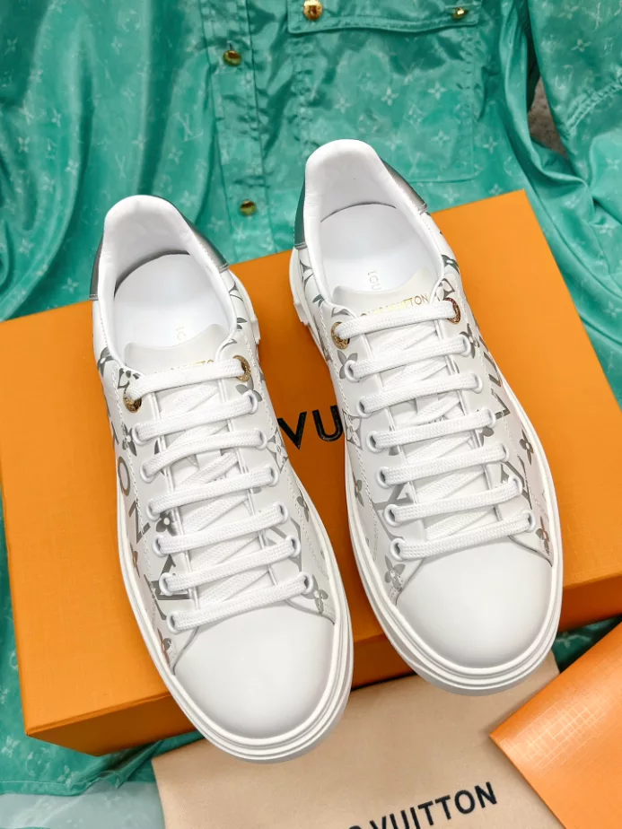 LV TIME OUT SNEAKER – LSVM036 StreetReady 454