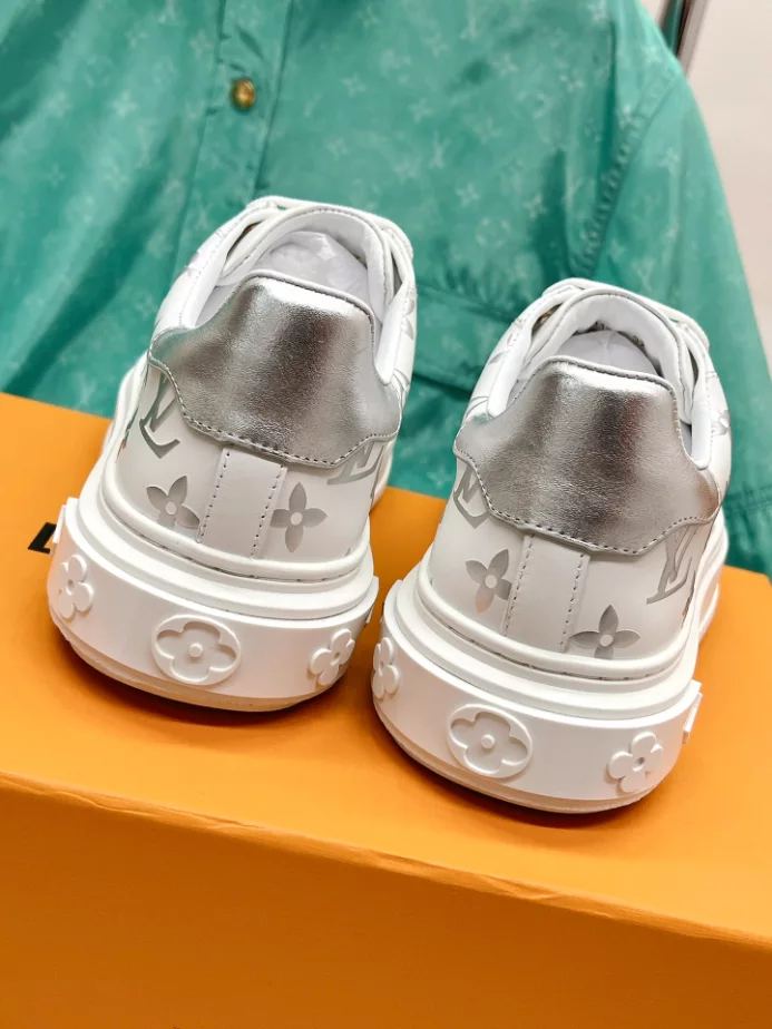 LV TIME OUT SNEAKER – LSVM036 StreetReady 454