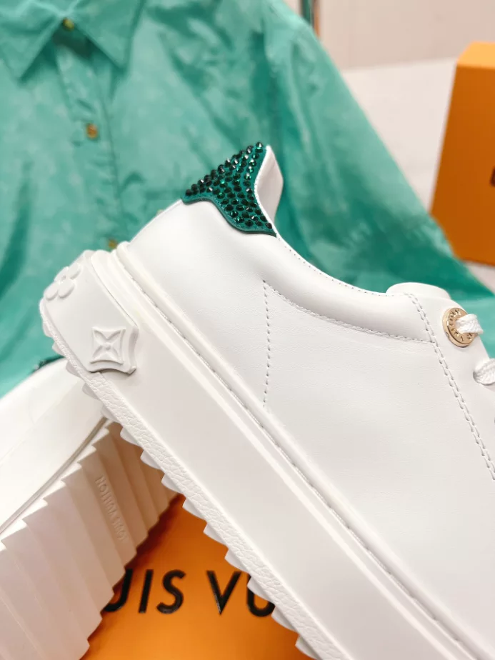 LV TIME OUT SNEAKER – LSVM037 NewStyle 9158