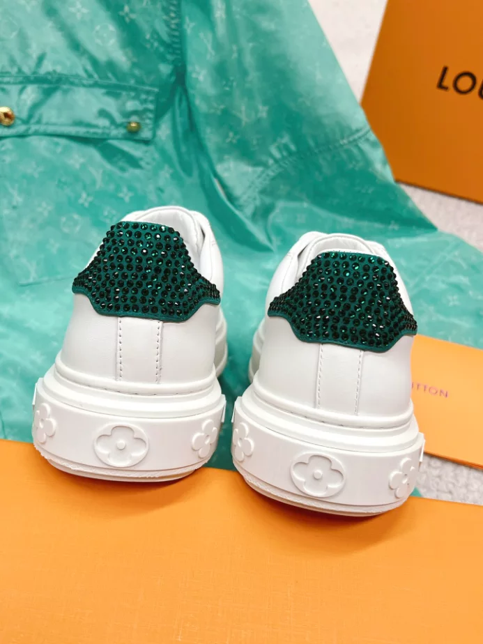 LV TIME OUT SNEAKER – LSVM037 NewStyle 9158