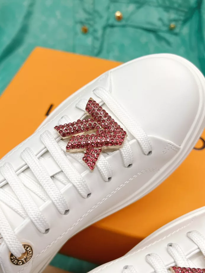 LV TIME OUT SNEAKER – LSVM038 SportInspired 354