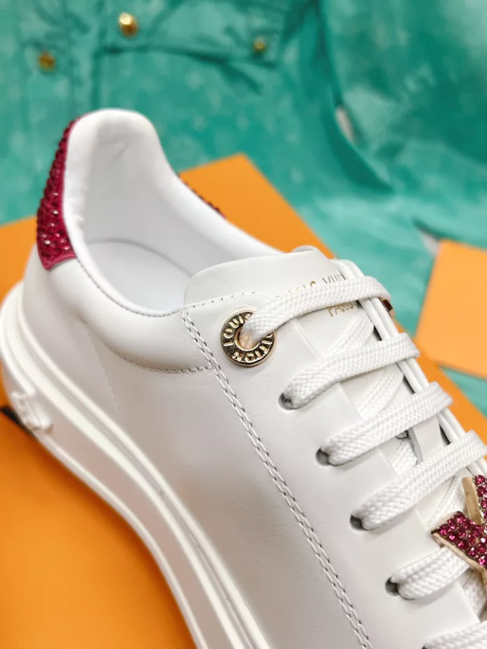 LV TIME OUT SNEAKER – LSVM038 SportInspired 354