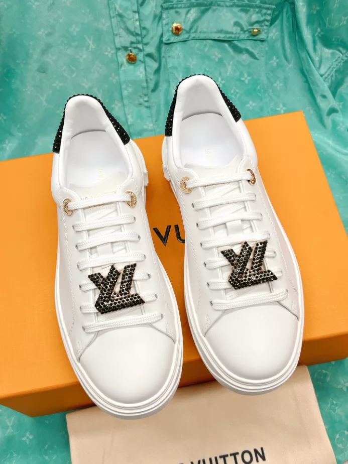 LV TIME OUT SNEAKER – LSVM040 SmartChoice 9648