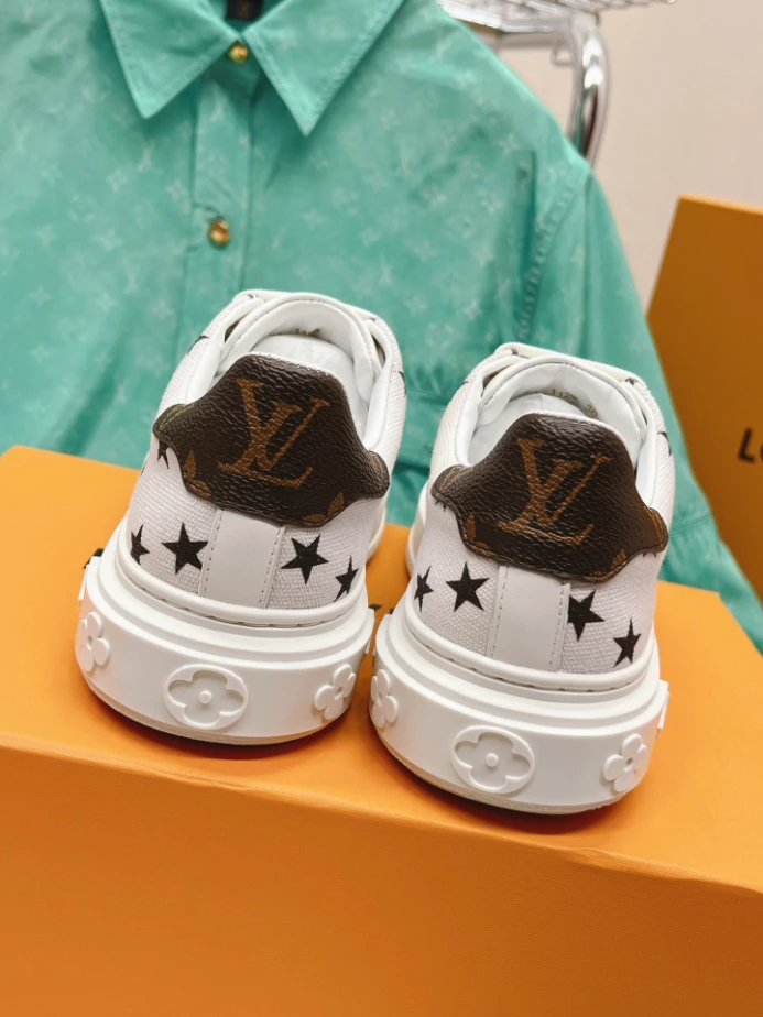 LV TIME OUT SNEAKER – LSVM044 SportInspired 6015