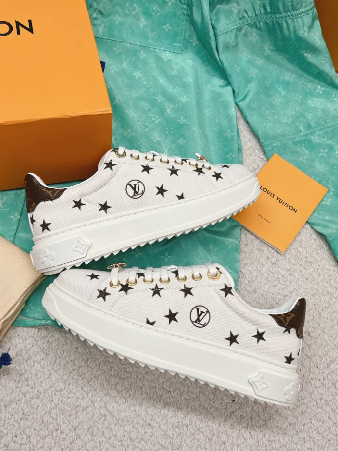 LV TIME OUT SNEAKER – LSVM044 SportInspired 6015