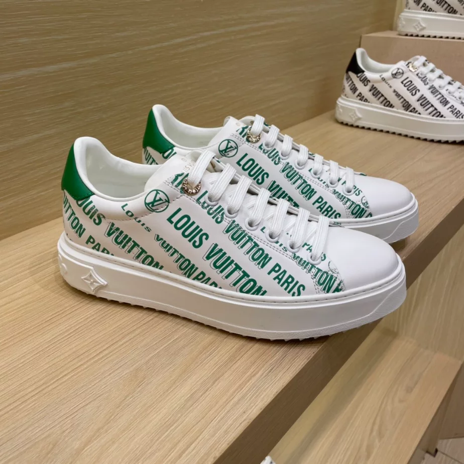 LV TIME OUT SNEAKER – LSVM049 UrbanStyle 3825