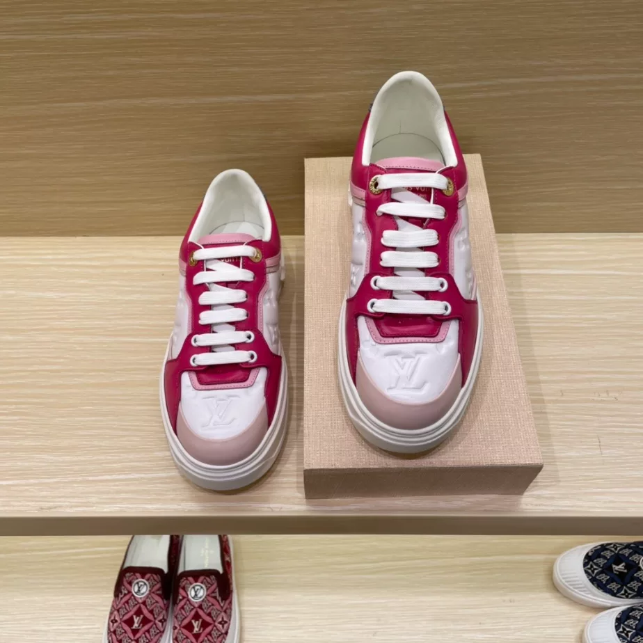 LV TIME OUT SNEAKER – LSVM051 Fashionable 3276