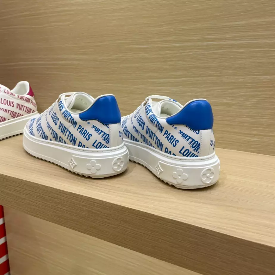 LV TIME OUT SNEAKER – LSVM053 Trendy 6285