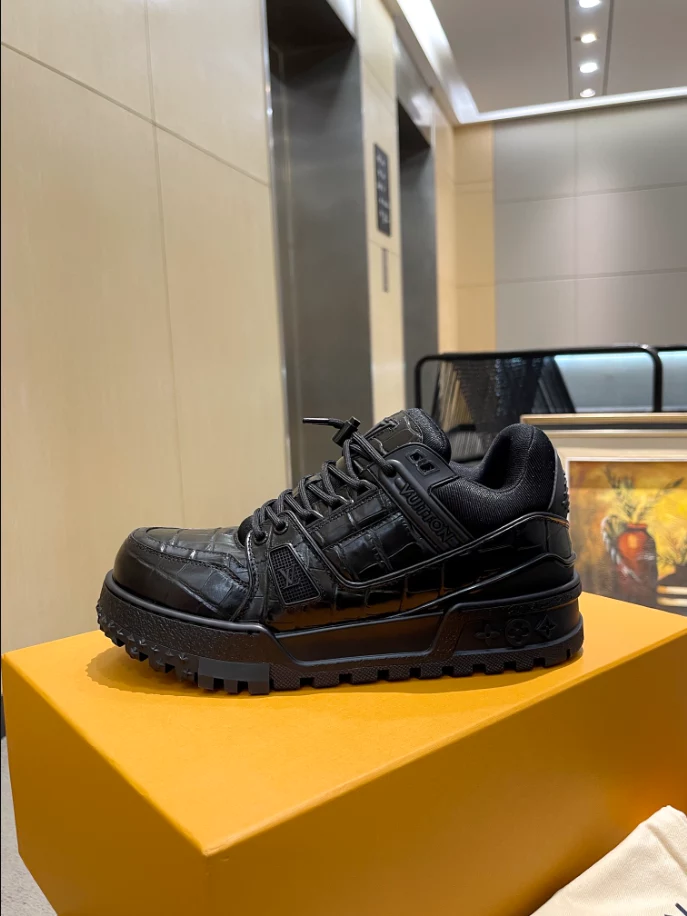 LV TRAINER MAXI SNEAKER – LSVT415 NewStyle 6714