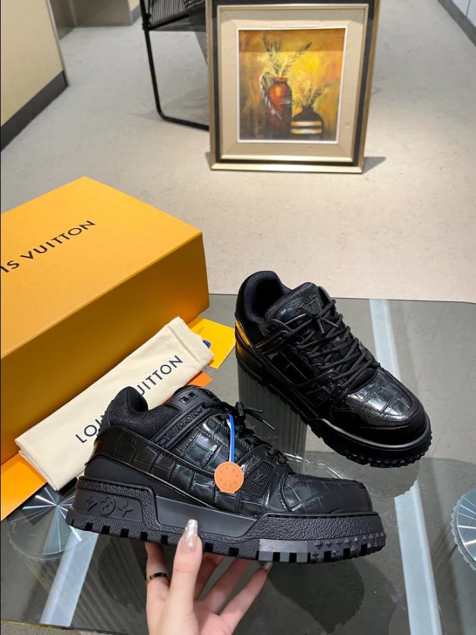 LV TRAINER MAXI SNEAKER – LSVT415 NewStyle 6714