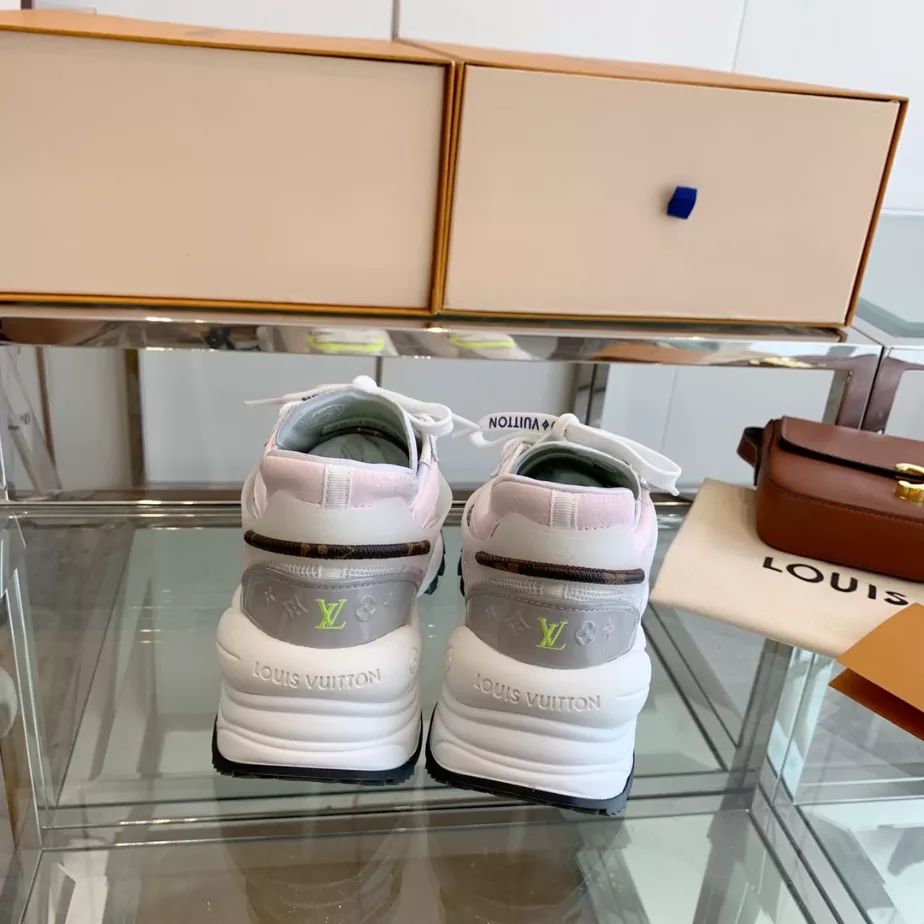 LV WOMEN’S RUN 55 SNEAKER – LSVM064 TopPick 1526