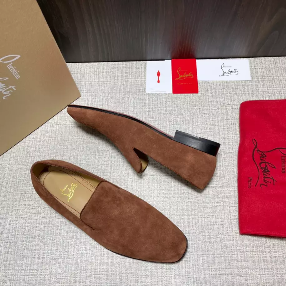 ModernLook 4293 CHRISTIAN LOUBOUTIN DANDELION – LDC002