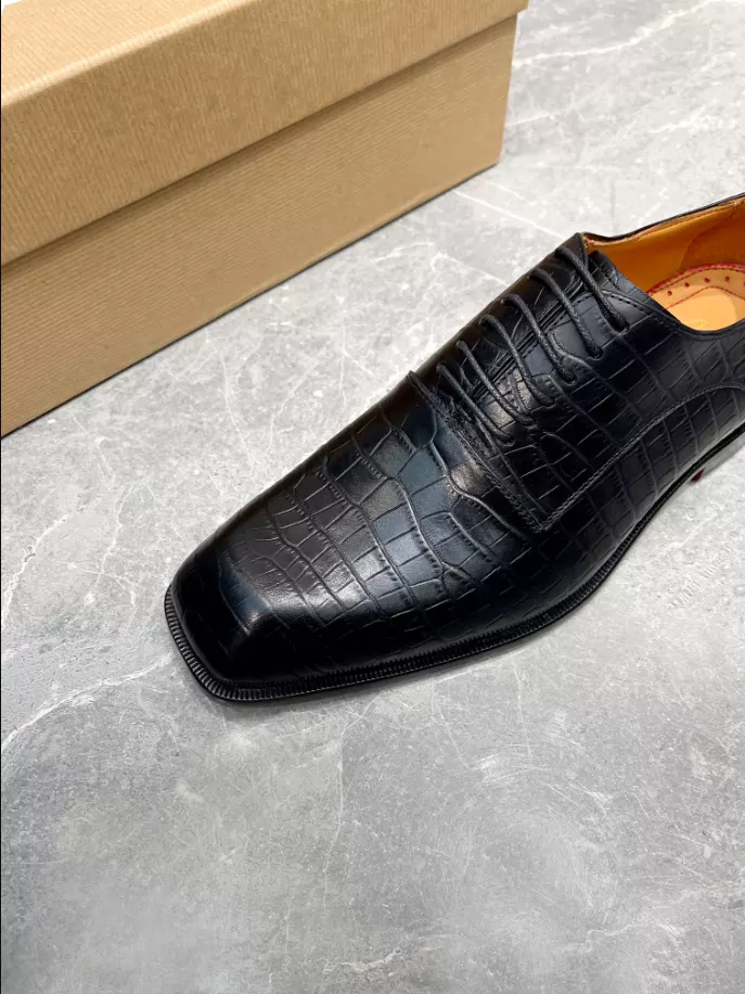NewStyle 4119 CHRISTIAN LOUBOUTIN CORTEO – LDC016