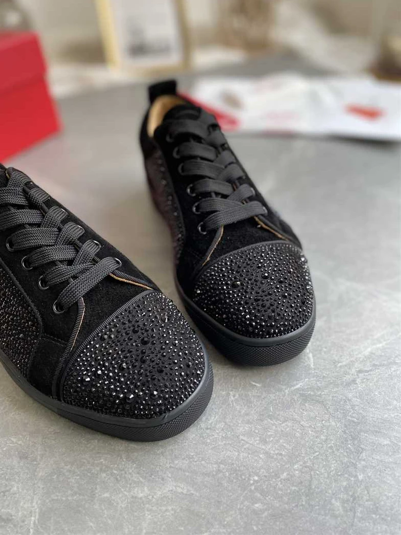 NewStyle 606 CHRISTIAN LOUBOUTIN LOW TOP SNEAKER – CL169