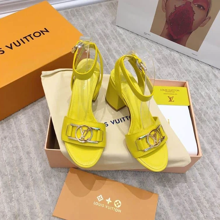 Popular 9221 Louis Vuitton Sandal – RG23LS